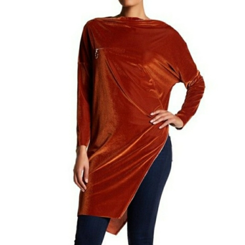 Velveteen zipper top